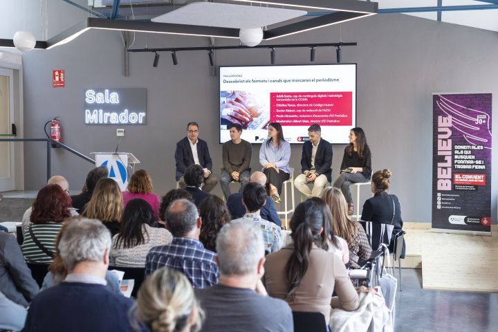 L’espai per a joves de Barcelona Activa acull una jornada sobre formats i canals que marcaran el futur del periodisme amb professionals del sector 