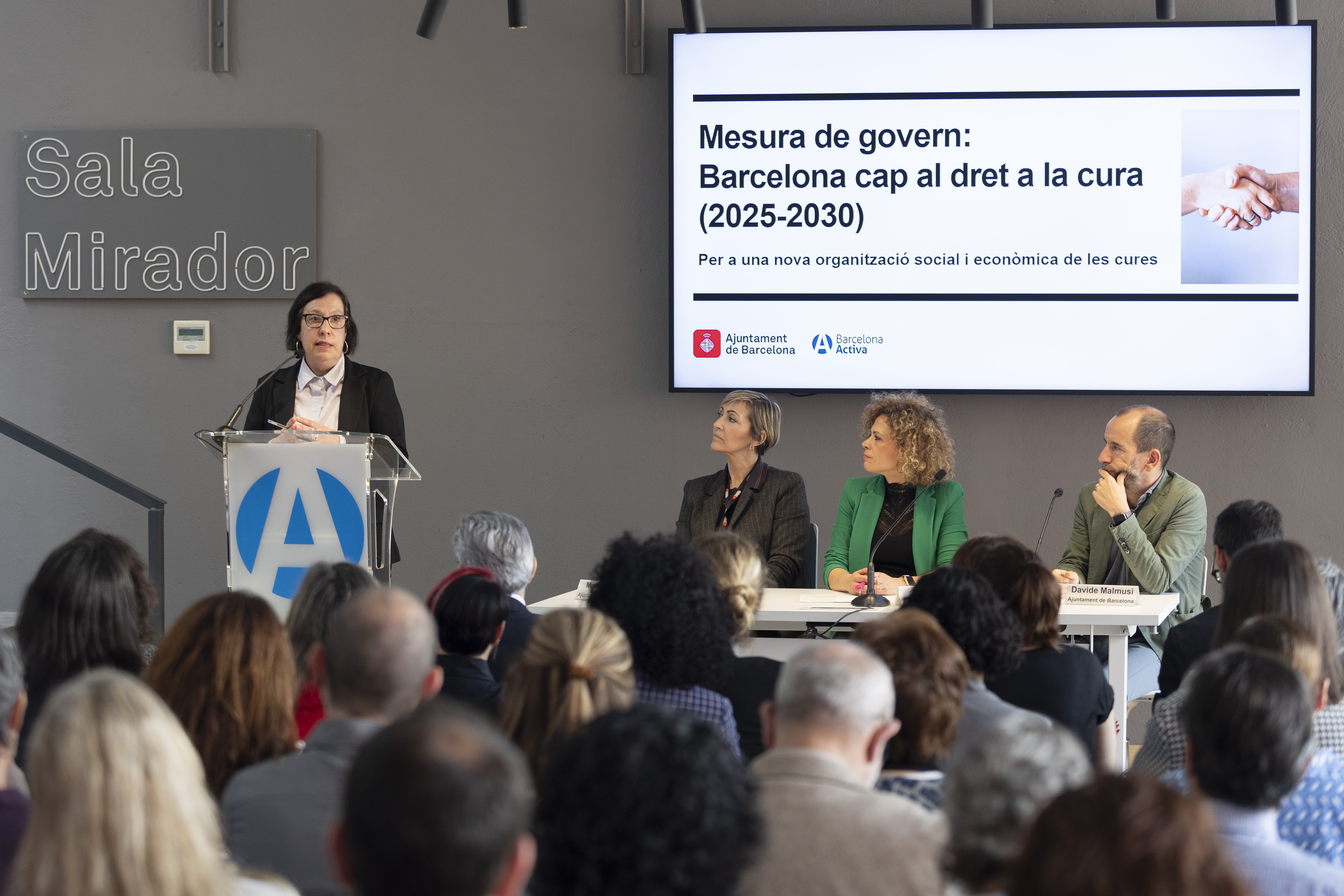 The Government Measure includes more than 100 actions to transform the system of care and turn it into a key pillar for the city's economic and social development.